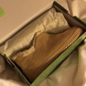 NEW Leather G.H. Bass Kids Slippers sz 4